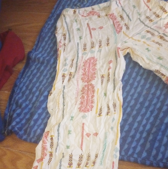 Jaime,4 - Picture 5 of 5